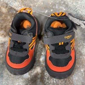 Osh Kosh toddler shoes
